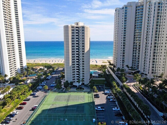 Building Photo - 2800 N Ocean Dr