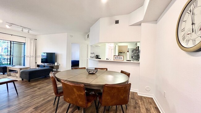 Building Photo - 2727 Anzio Ct