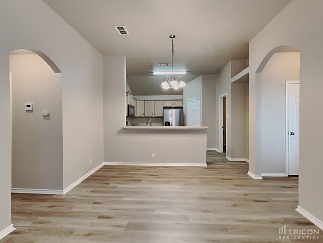 Building Photo - 1719 Joy Spring