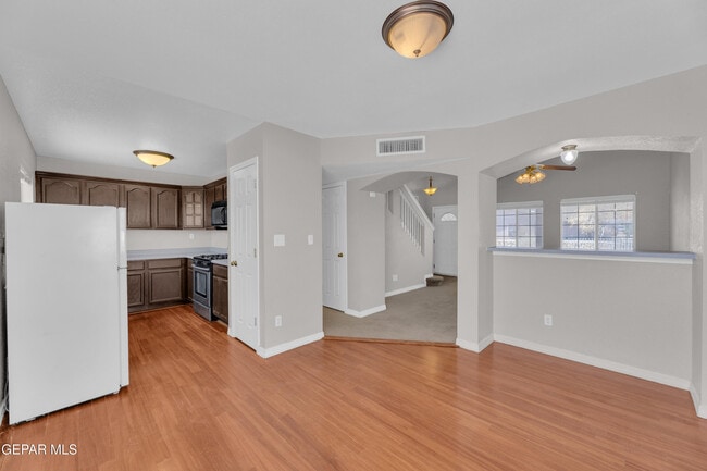 Building Photo - 11330 Loma Del Sol Dr