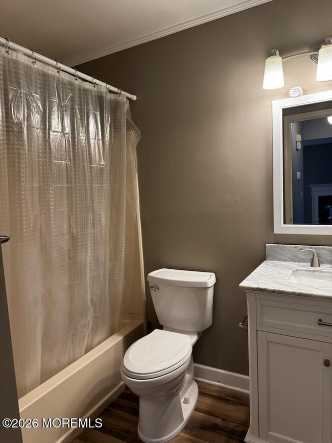 Building Photo - 9 Des Moines Ct