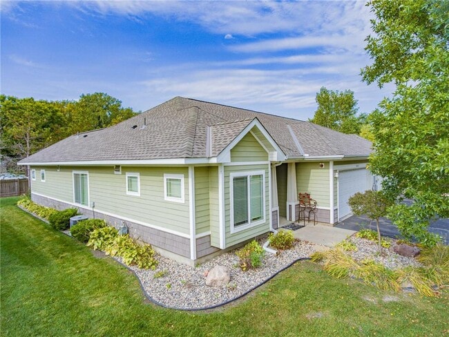 Building Photo - 1464 Ravoux Ln