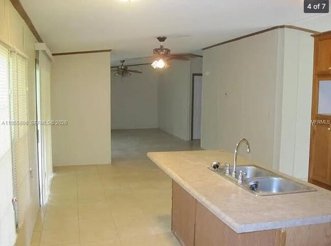 Building Photo - 1604 Pineford Rd