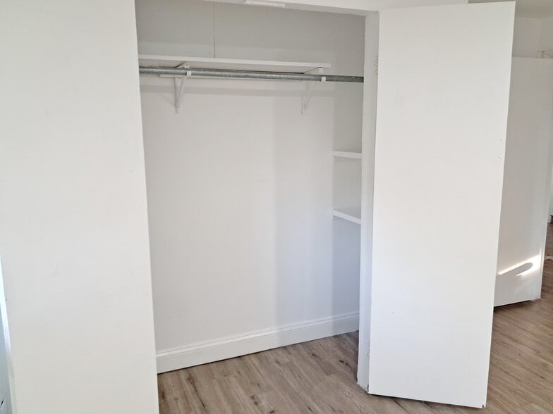Closet - 53 Andover Dr