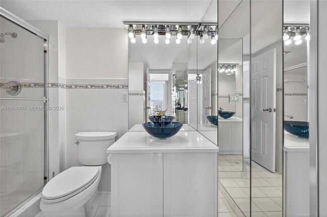 Building Photo - 20379 W Country Club Dr