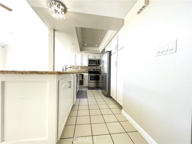 Building Photo - 4470 Avenida Granada