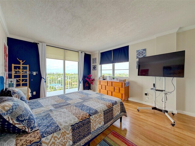 Building Photo - 2829 Indian Creek Dr