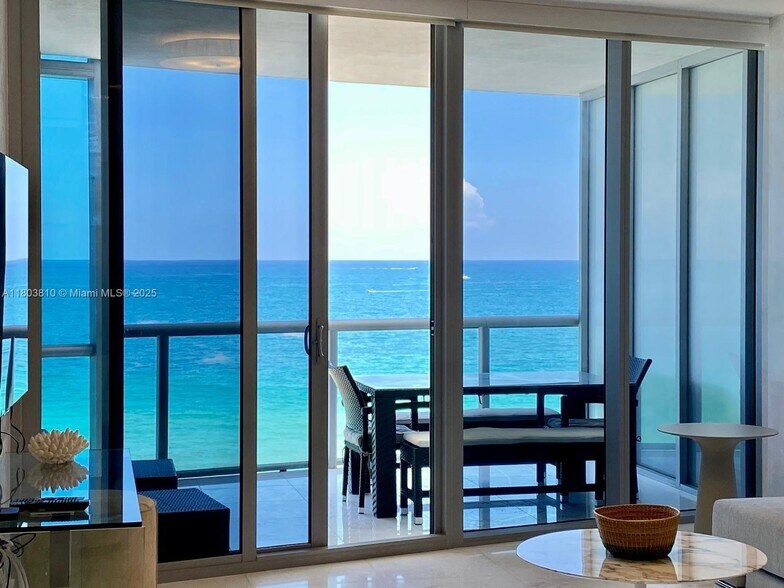 Building Photo - 17121 Collins Ave