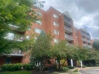 Building Photo - 6540 W Irving Park Rd