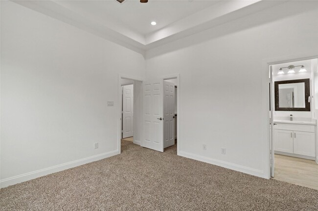 Building Photo - 4619 Stassen St