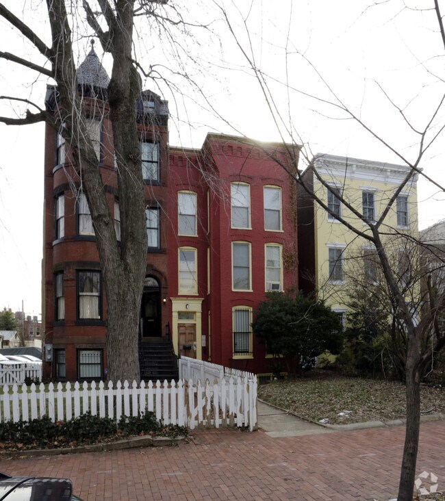 Building Photo - 311 E Capitol St SE