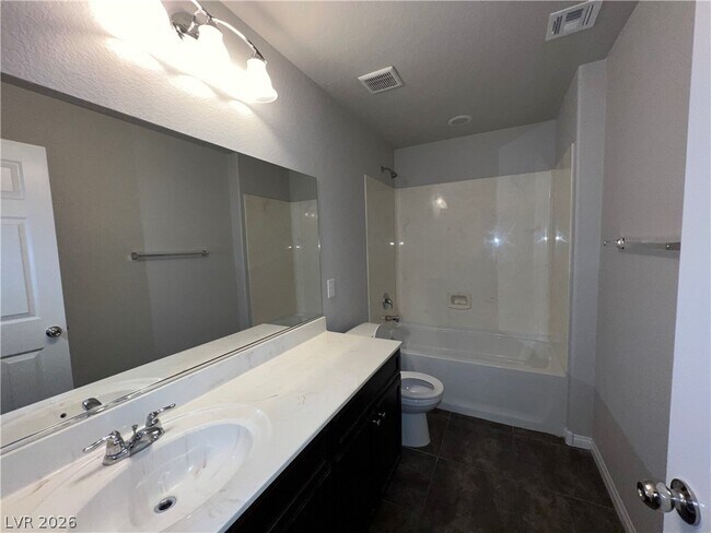 Building Photo - 10804 Leatherstocking Ave