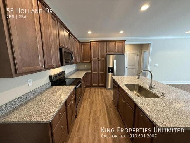 Building Photo - 58 Holland Dr