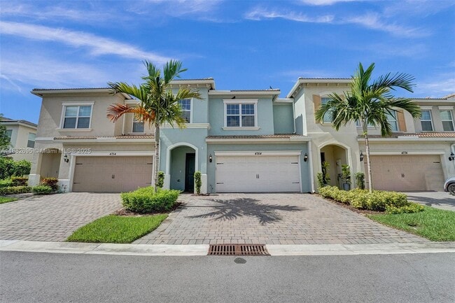 Building Photo - 4764 Eucalyptus Dr