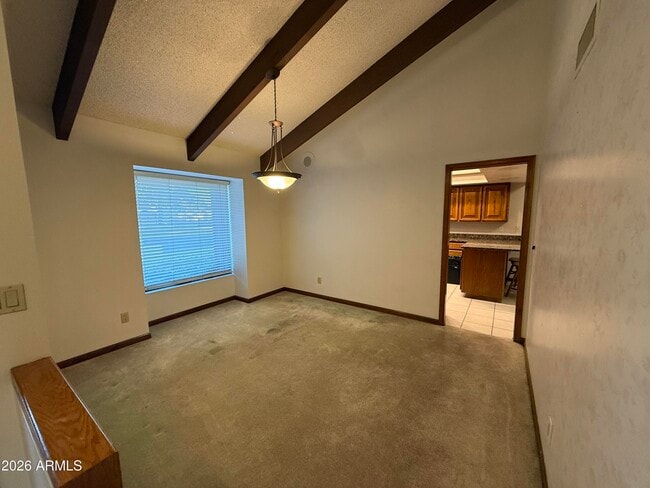 Building Photo - 1753 E Gable Ave