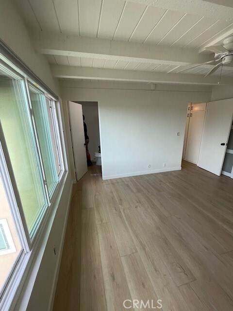 Building Photo - 241 Avenida Montalvo