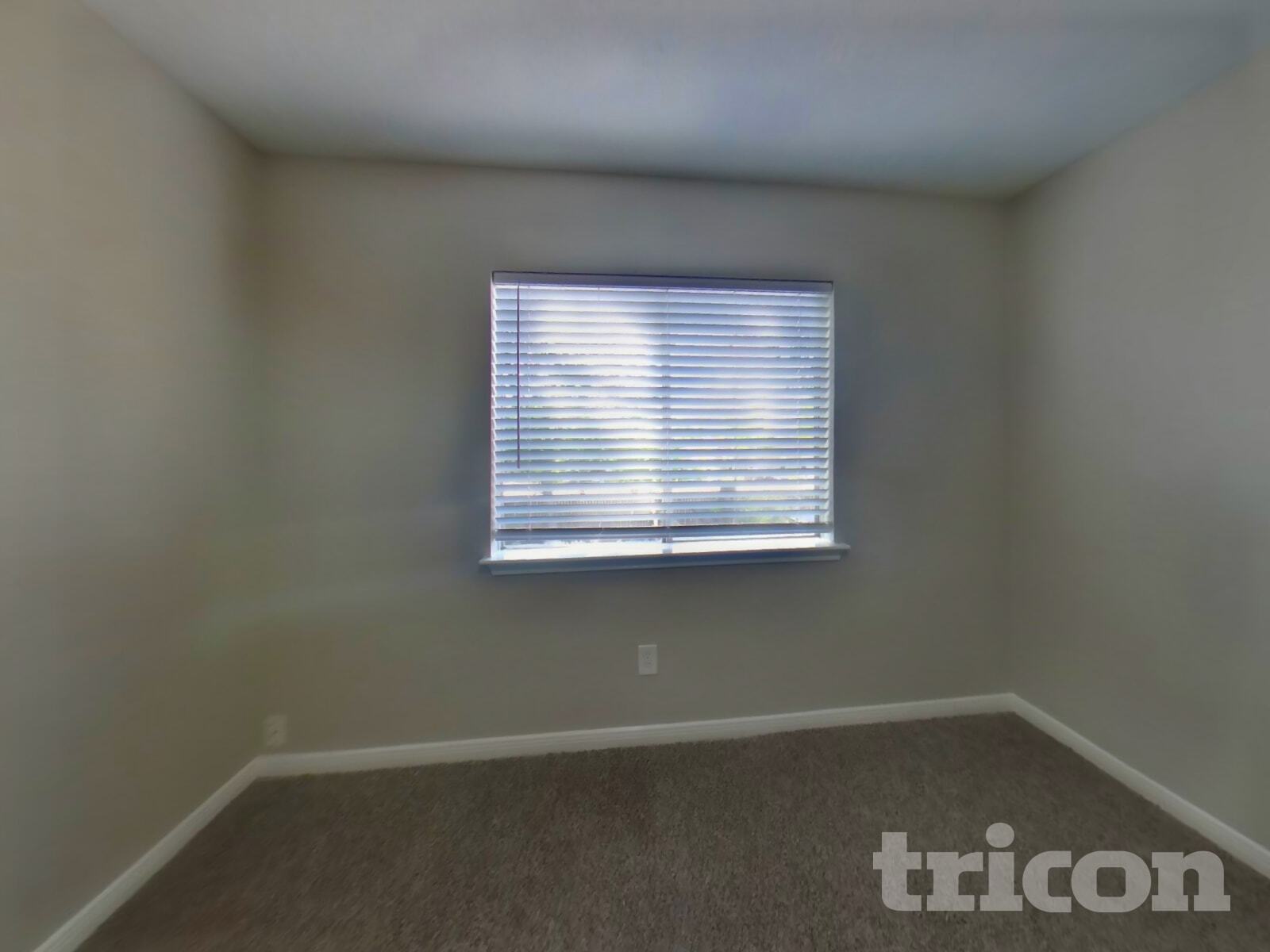 Building Photo - 7114 River Garden Dr