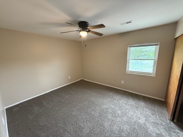 Building Photo - 6652-6666-6666 Rita Dr