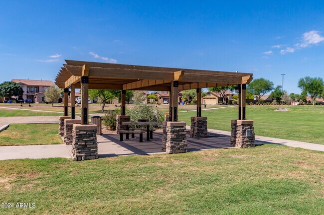 Building Photo - 4333 S Rim Ct