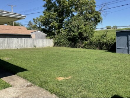 Building Photo - 3713 Winchester Dr