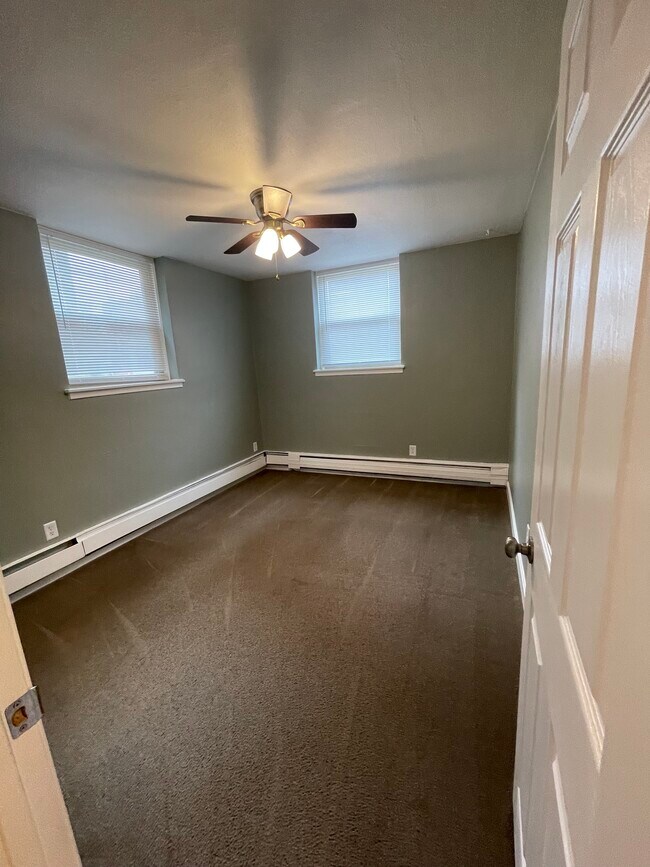 Main Bedroom - 1511 7th St W