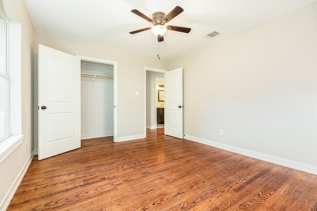 Building Photo - 1211 Kirsten St