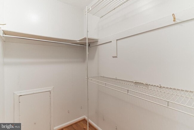 Building Photo - 7422 Adams Park Ct