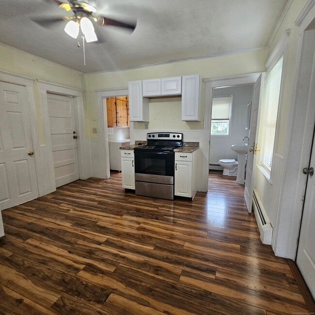 Building Photo - 125 Brightwood Ave