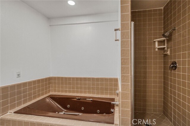 Building Photo - 19101 Kingsbury St