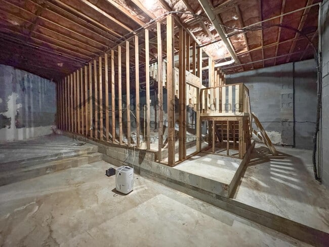 Building Photo - 3624 Heathrow Dr