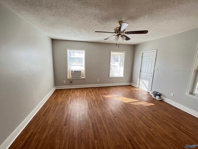 Building Photo - 3505 Bradley Huntsville St