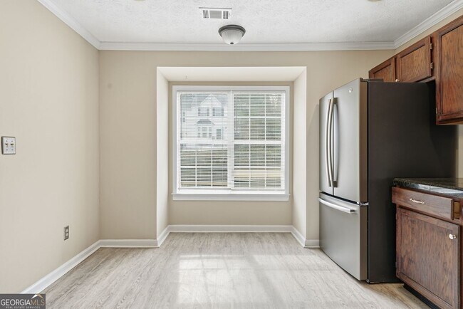 Building Photo - 1015 Plantation Way