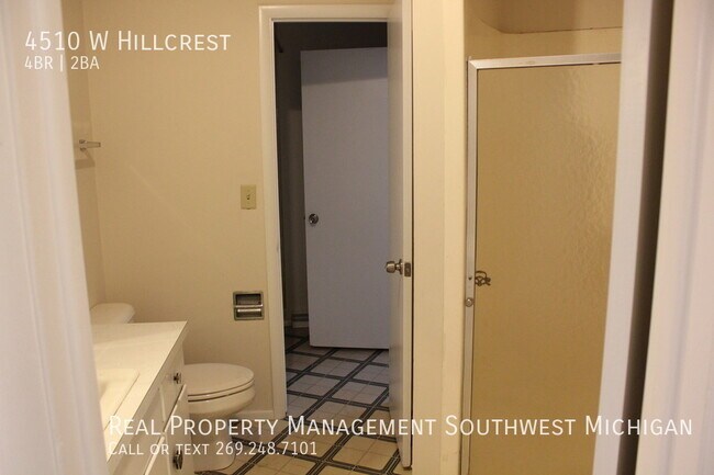 Building Photo - Four Bedroom Home Near Andrews University