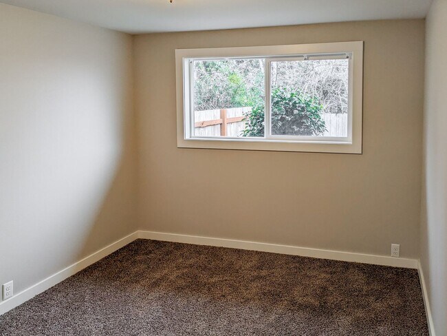 Building Photo - 145-195 Churchdale Ave N