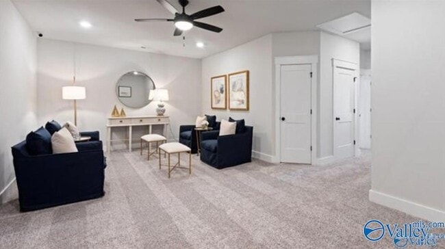 Building Photo - 350 Hay Rake Dr