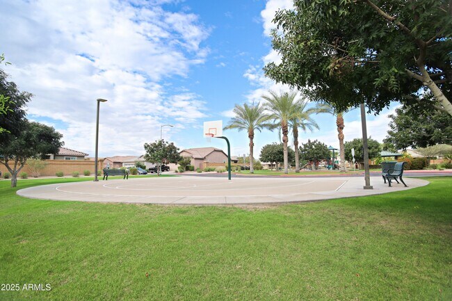 Building Photo - 1709 Grenadine Rd