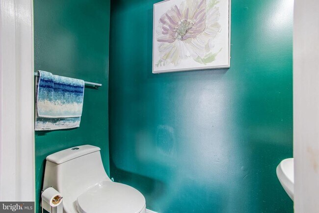 Building Photo - 9820 Berrywood Ct