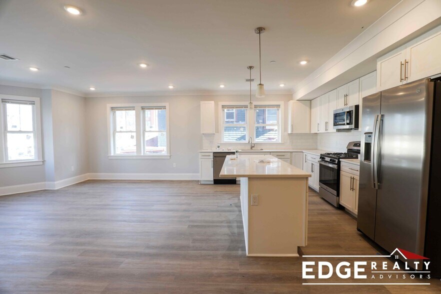 Building Photo - 78 North Beacon St