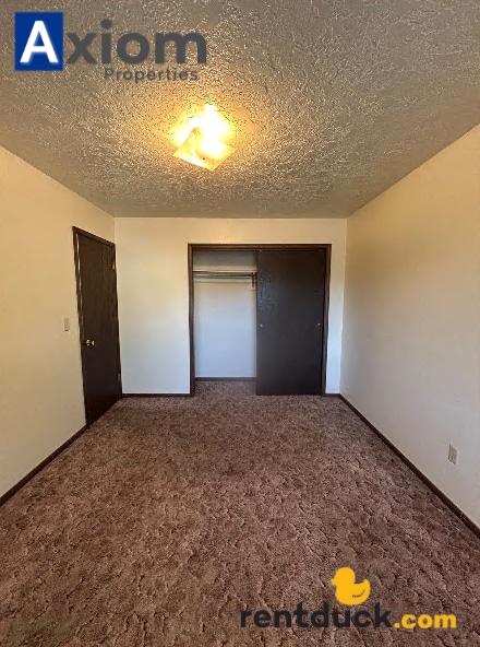 Building Photo - 1160 Freeman-A