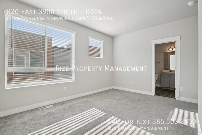 Building Photo - 830 E 3900 S