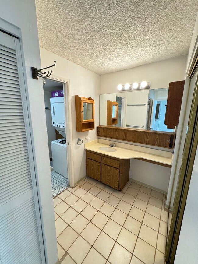 Building Photo - 98-402 KOAUKA LP #1212