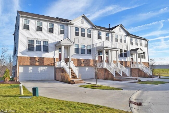 Building Photo - 6648 Park Pointe Ct