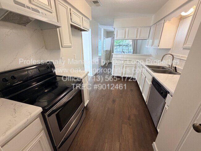 Building Photo - 1367 Gentle Bend Dr