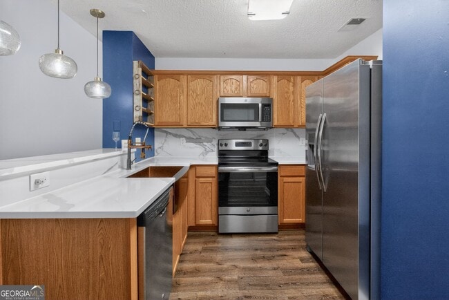 Building Photo - 304 Fox Overlook