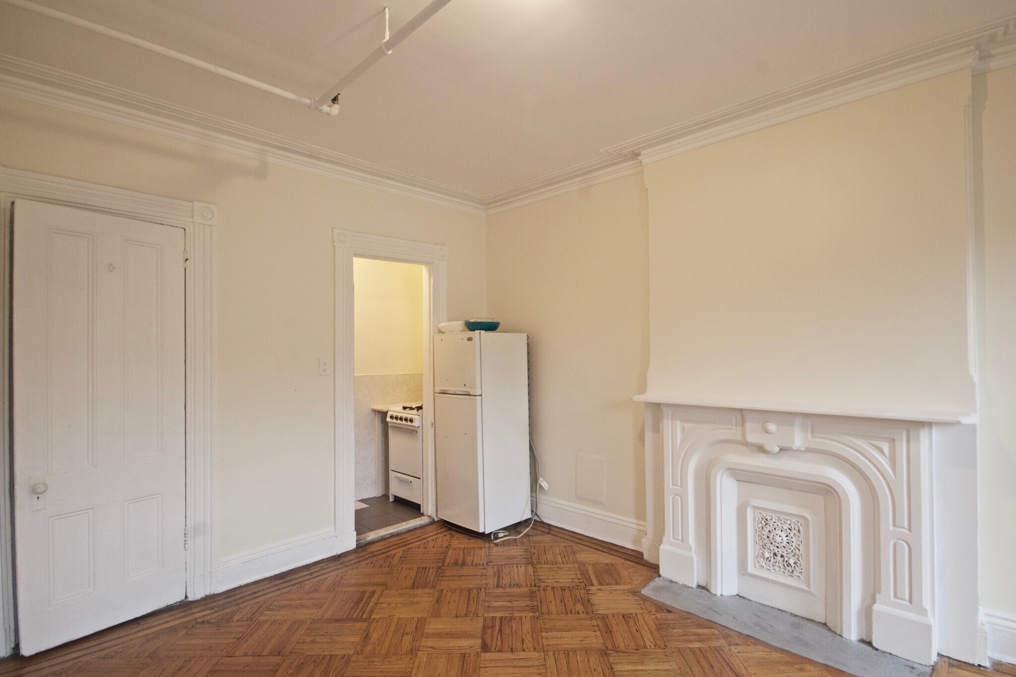 Building Photo - 41 Halsey St