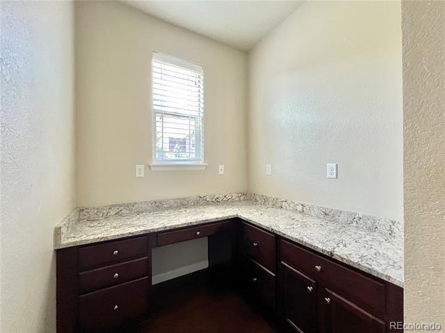 Building Photo - 2331 Lodgepole Creek Dr