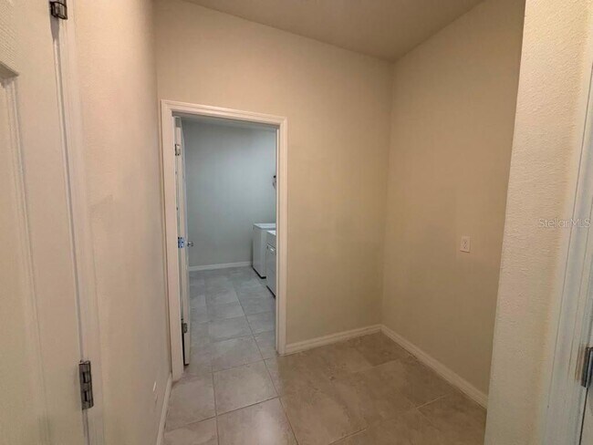 Building Photo - 5315 Brydon Woods Cir