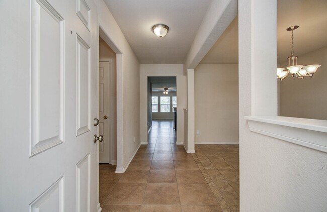 Building Photo - 23714 Legacy Oak St