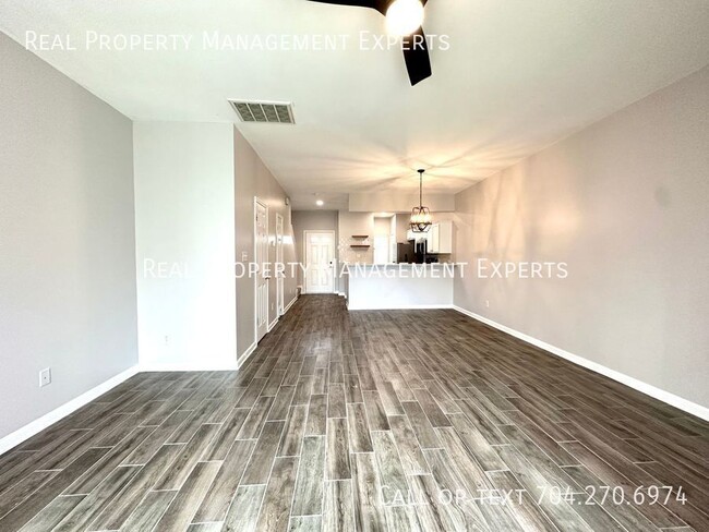 Building Photo - 1318 Anthem Ct