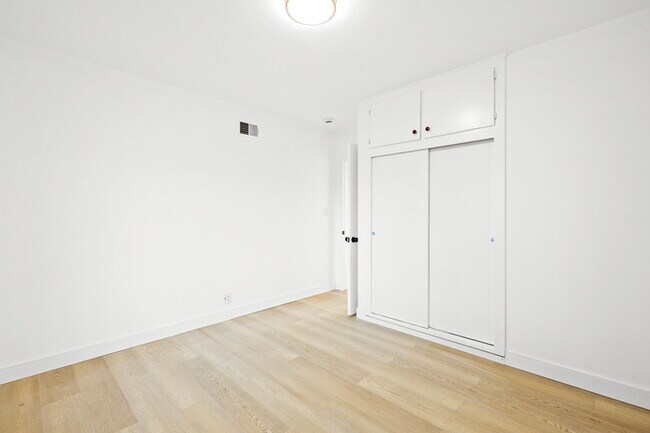 Building Photo - Spacious 4BR 2BA Home in Prime Glendora